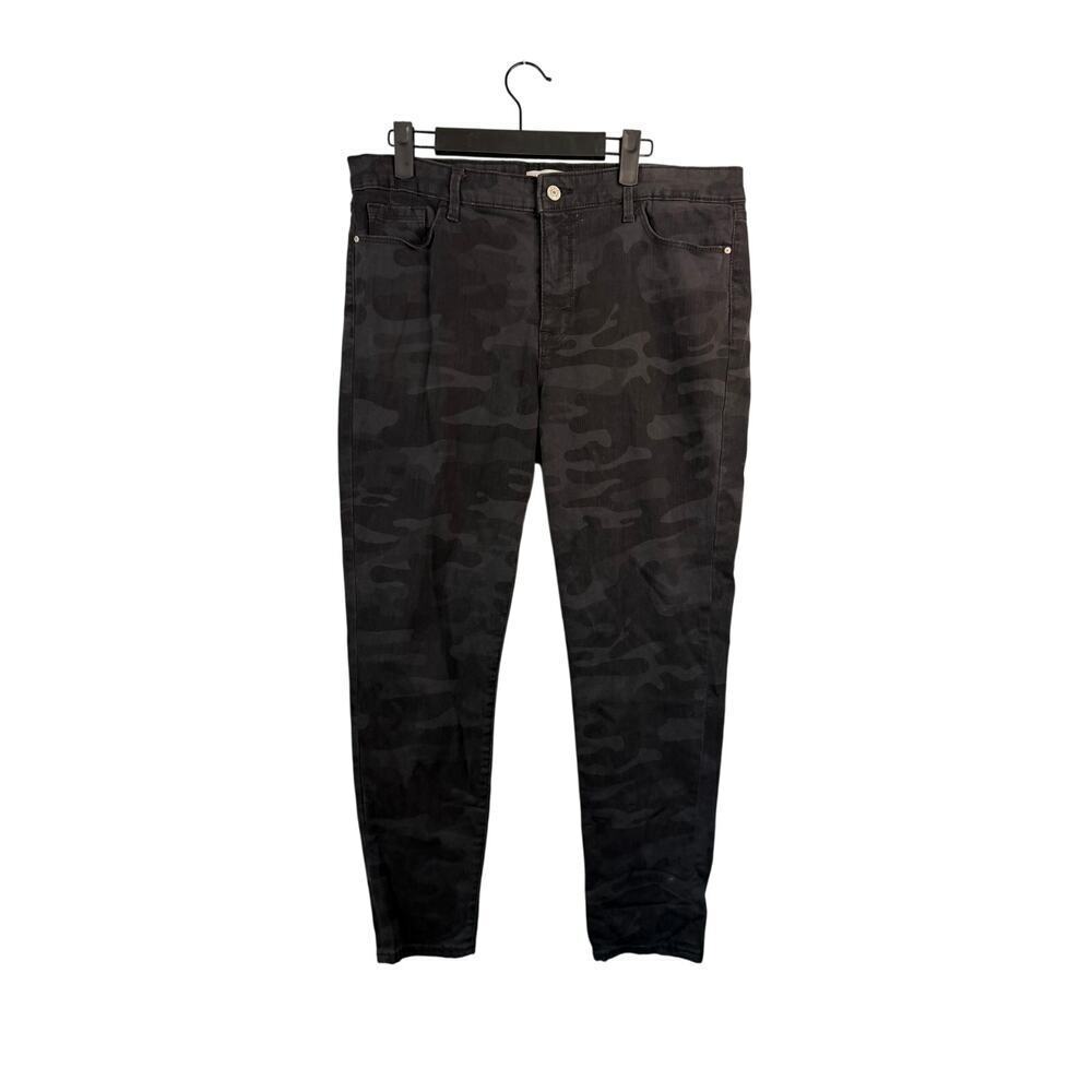 Social Standard by Sanctuary Camouflage Womens Straight Leg Jeans Size 14